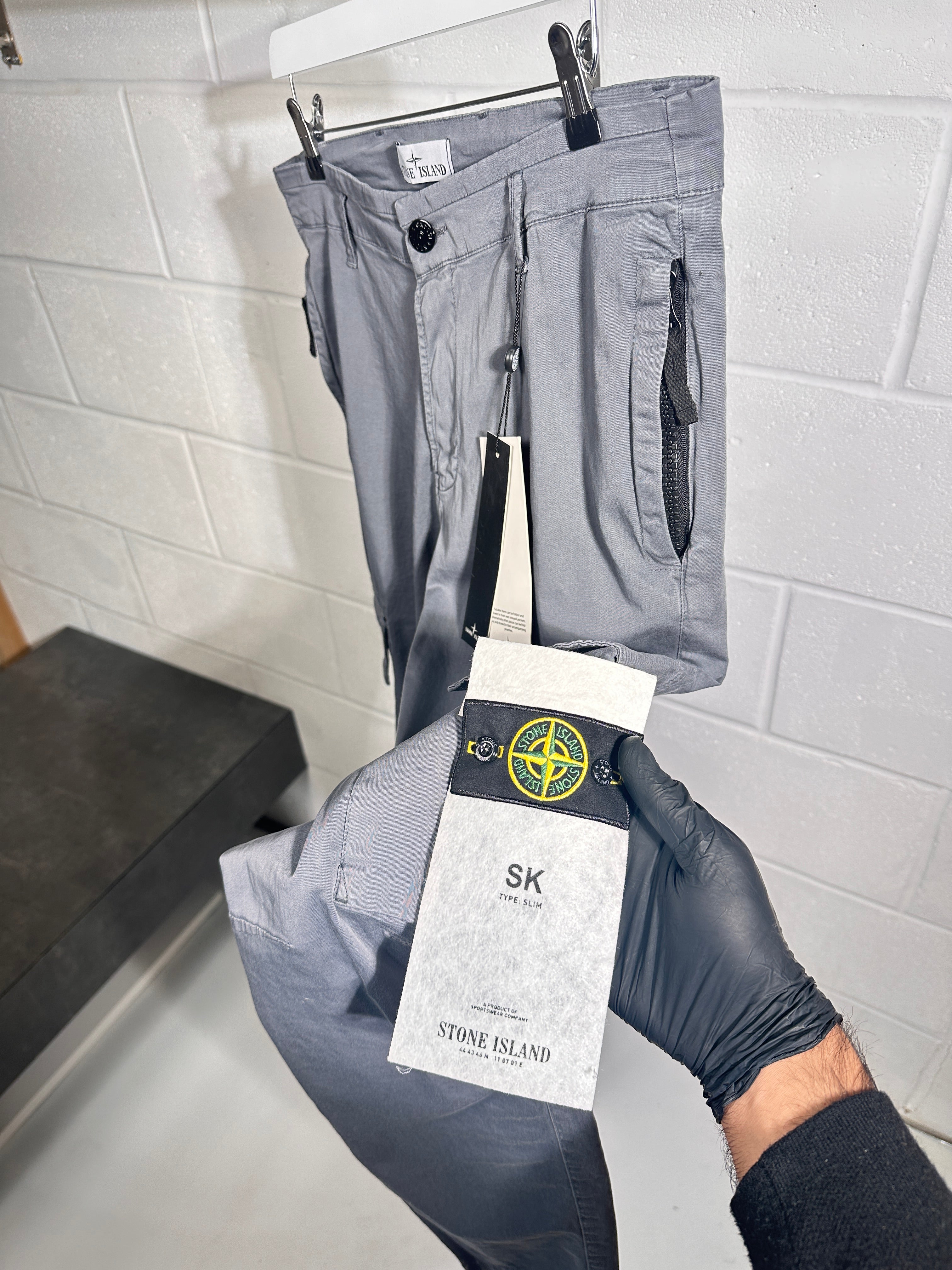 SI cargo pants grey