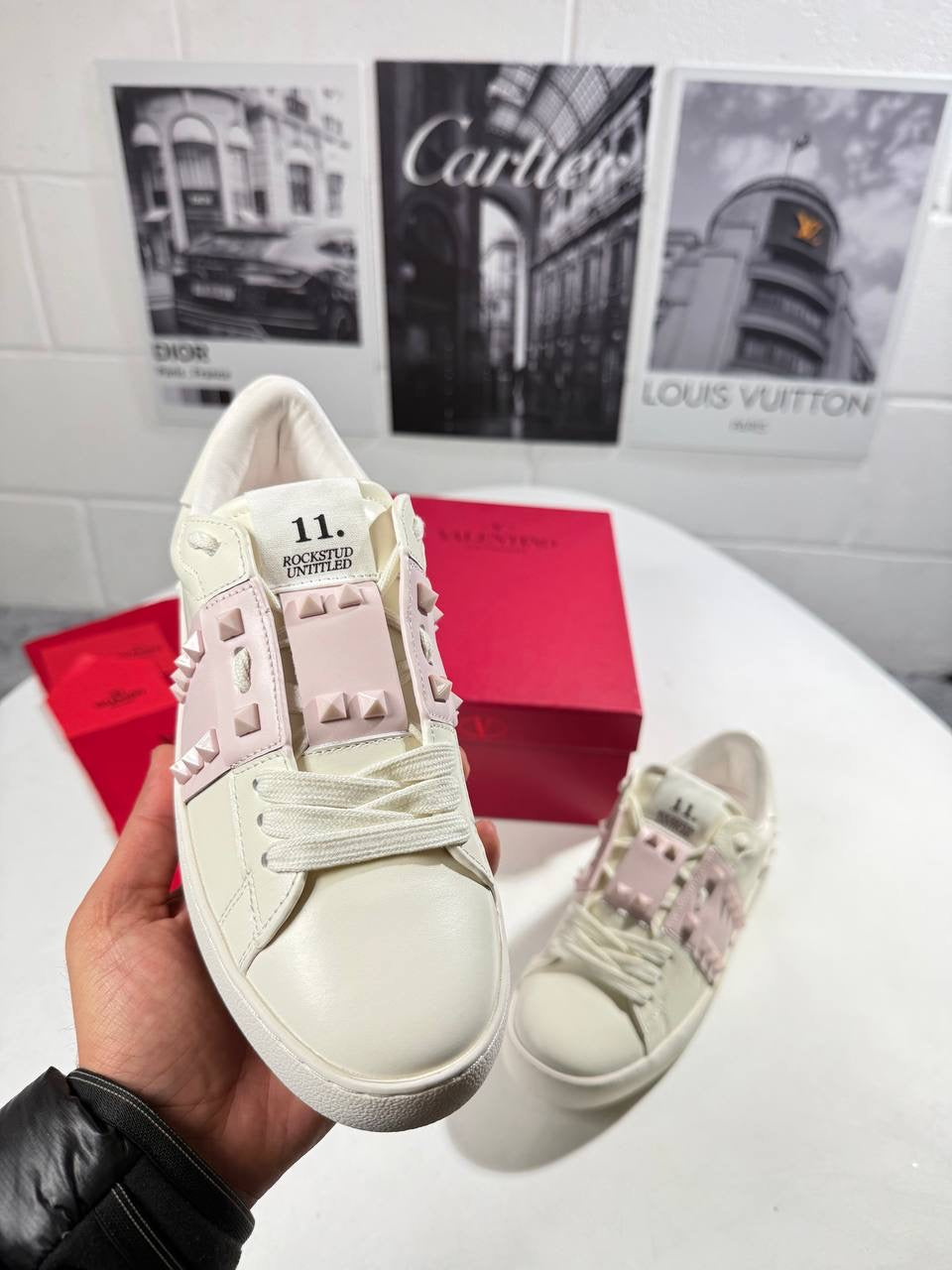 VLTNO ROCKSTUD WOMEN TRAINERS