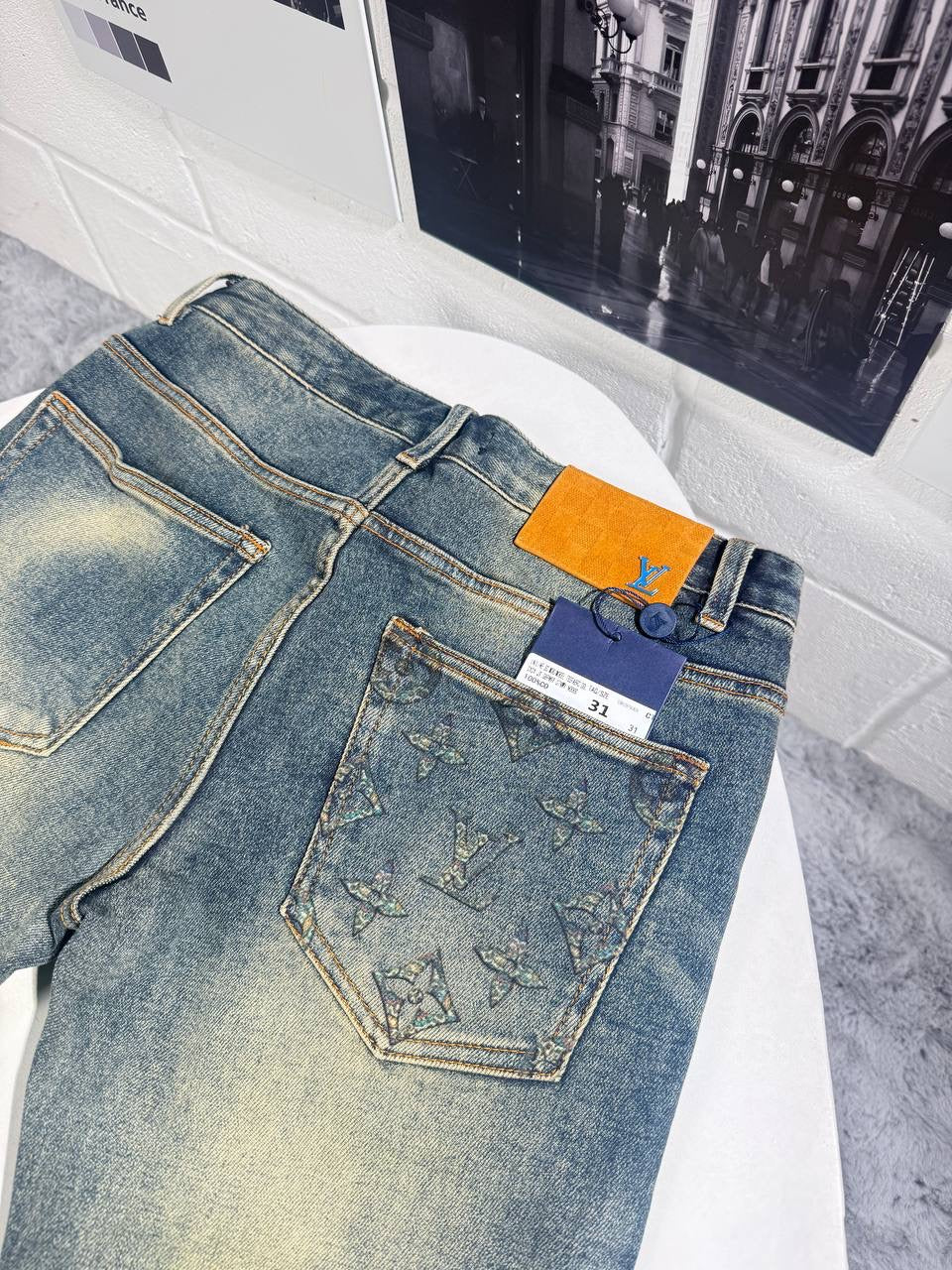 LVE JEANS