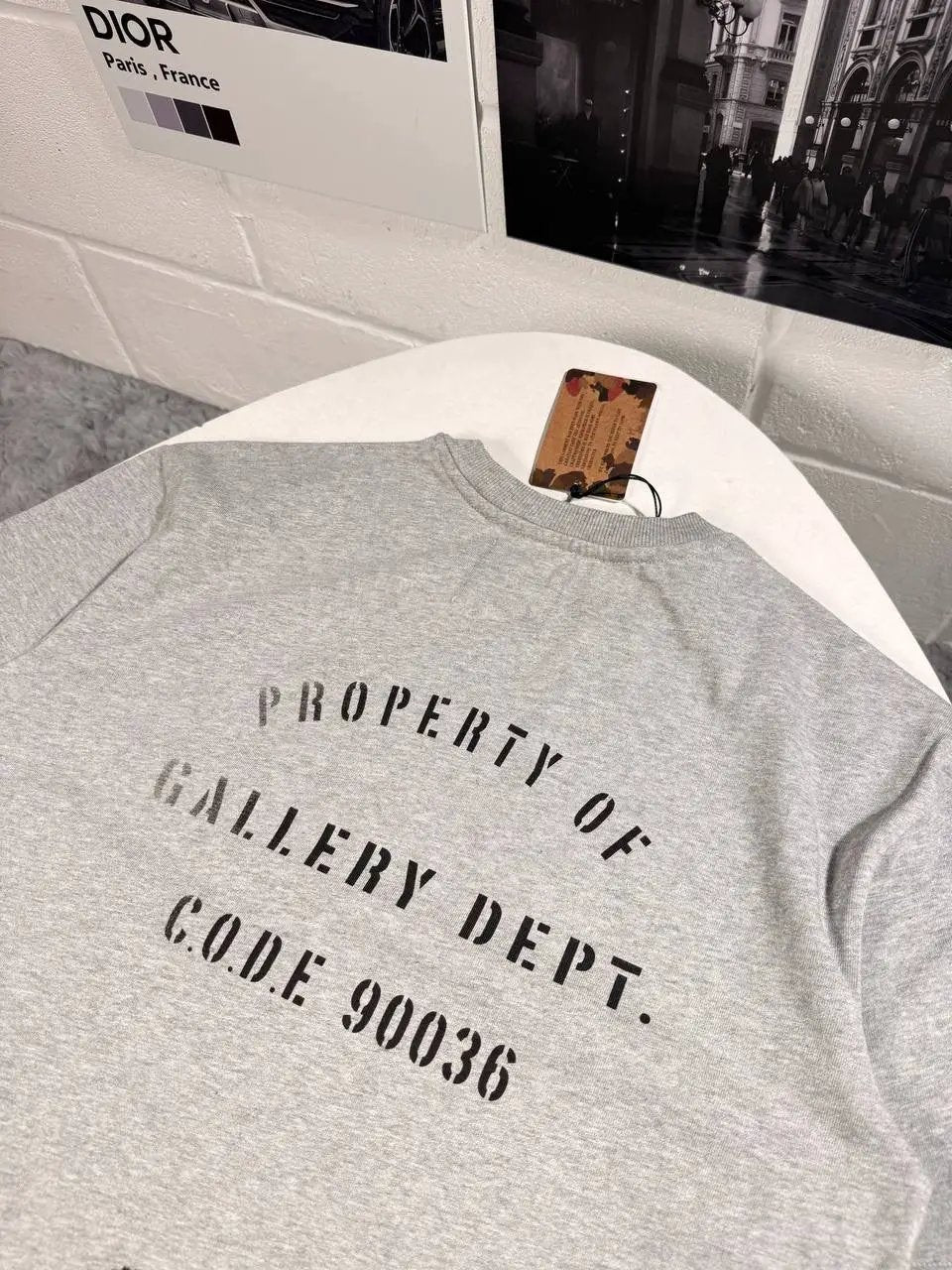GALLERY D.  TSHIRT Stock supplier