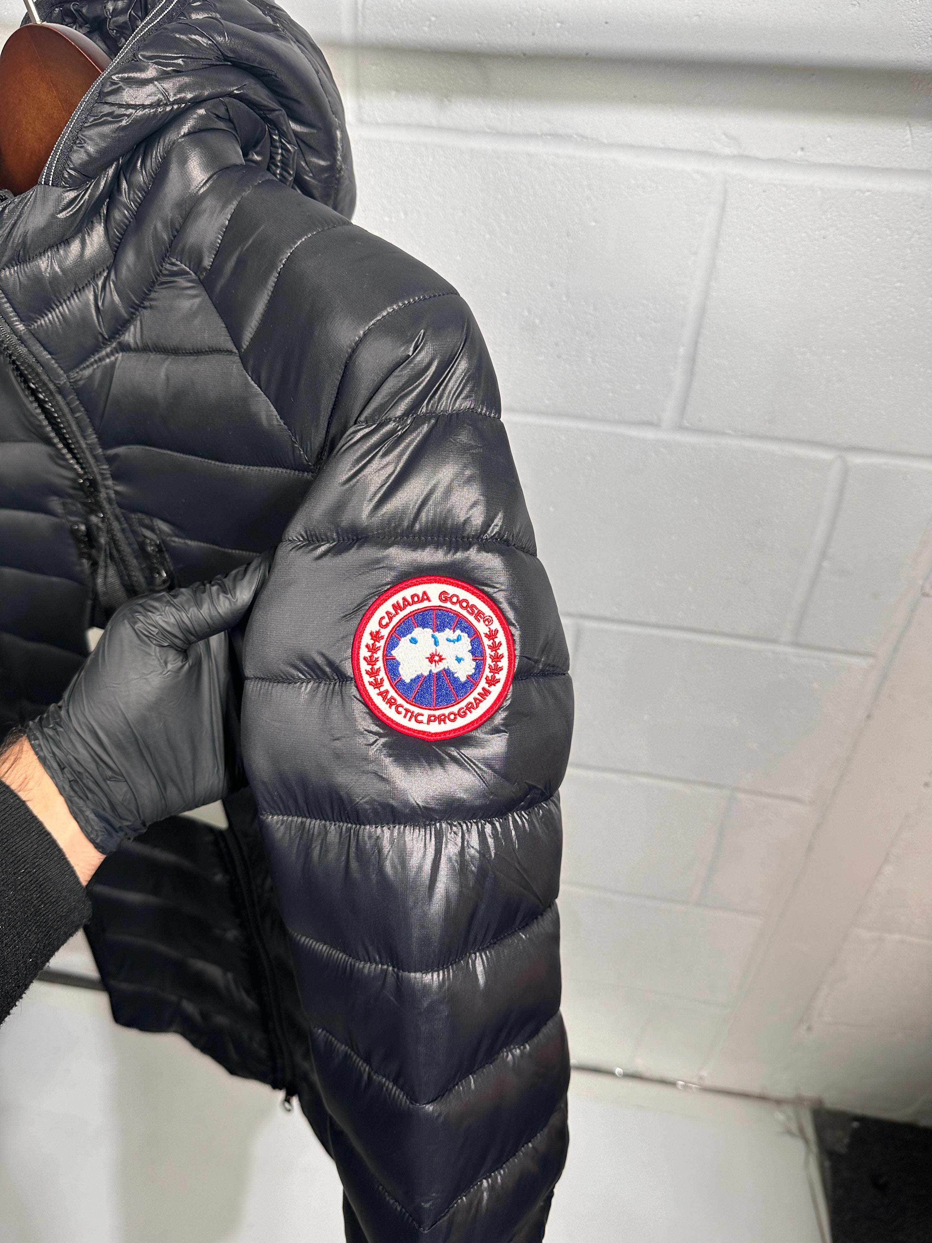 Canada goose hybrid jackets