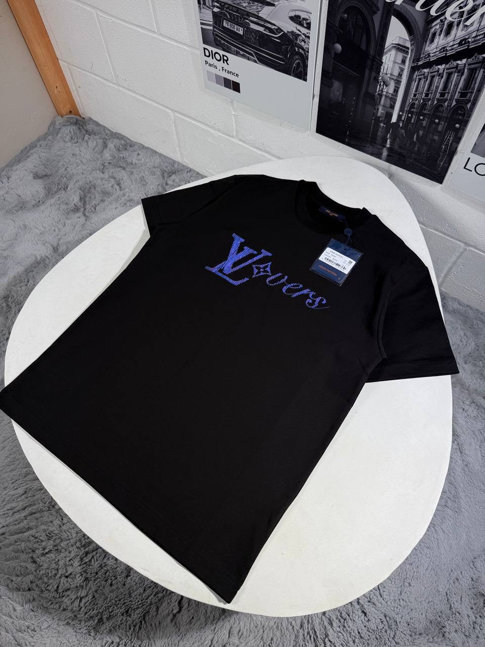 LVE SIGN TSHIRT