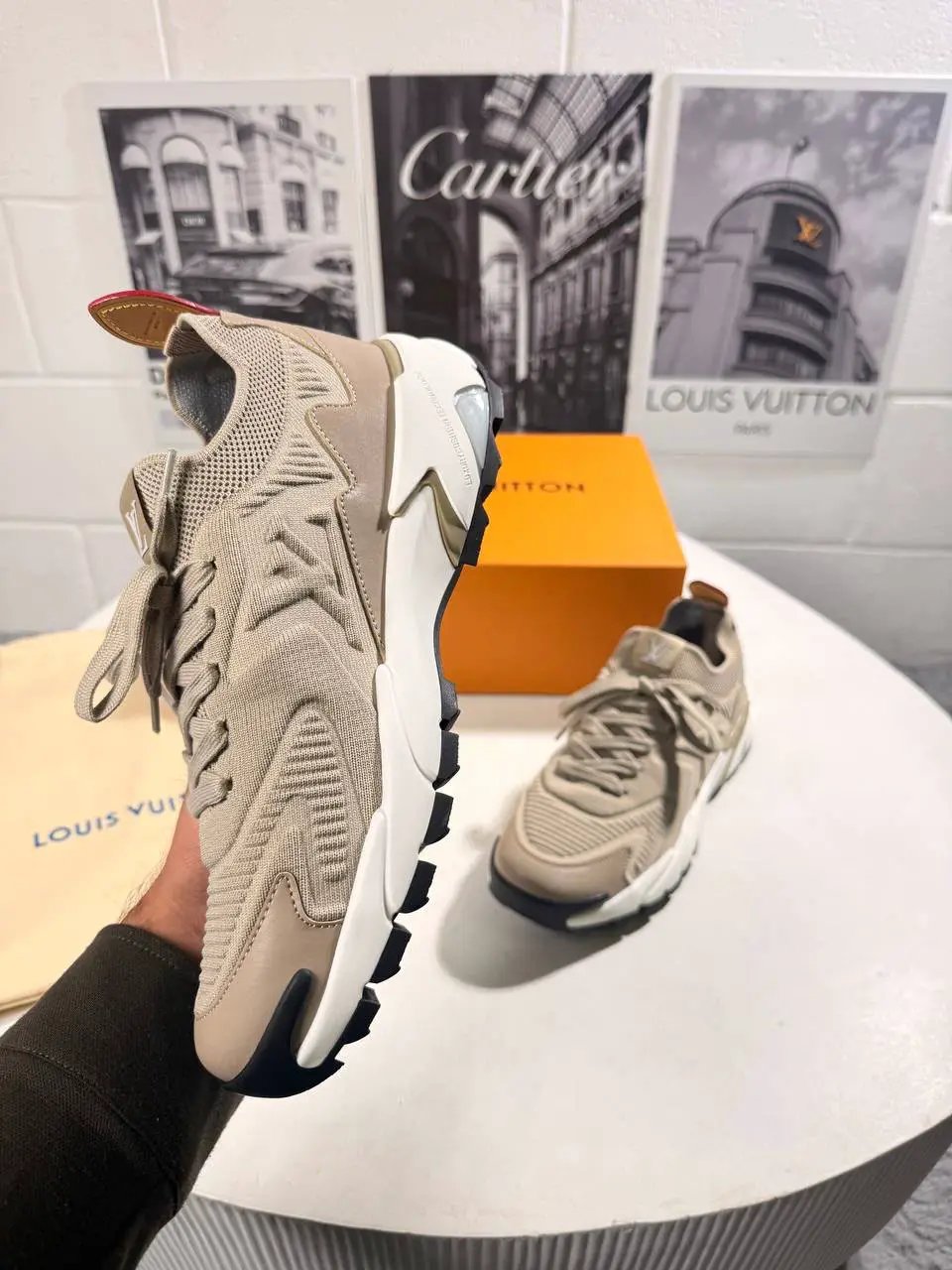 LVE TATIC BEIGE Stock supplier