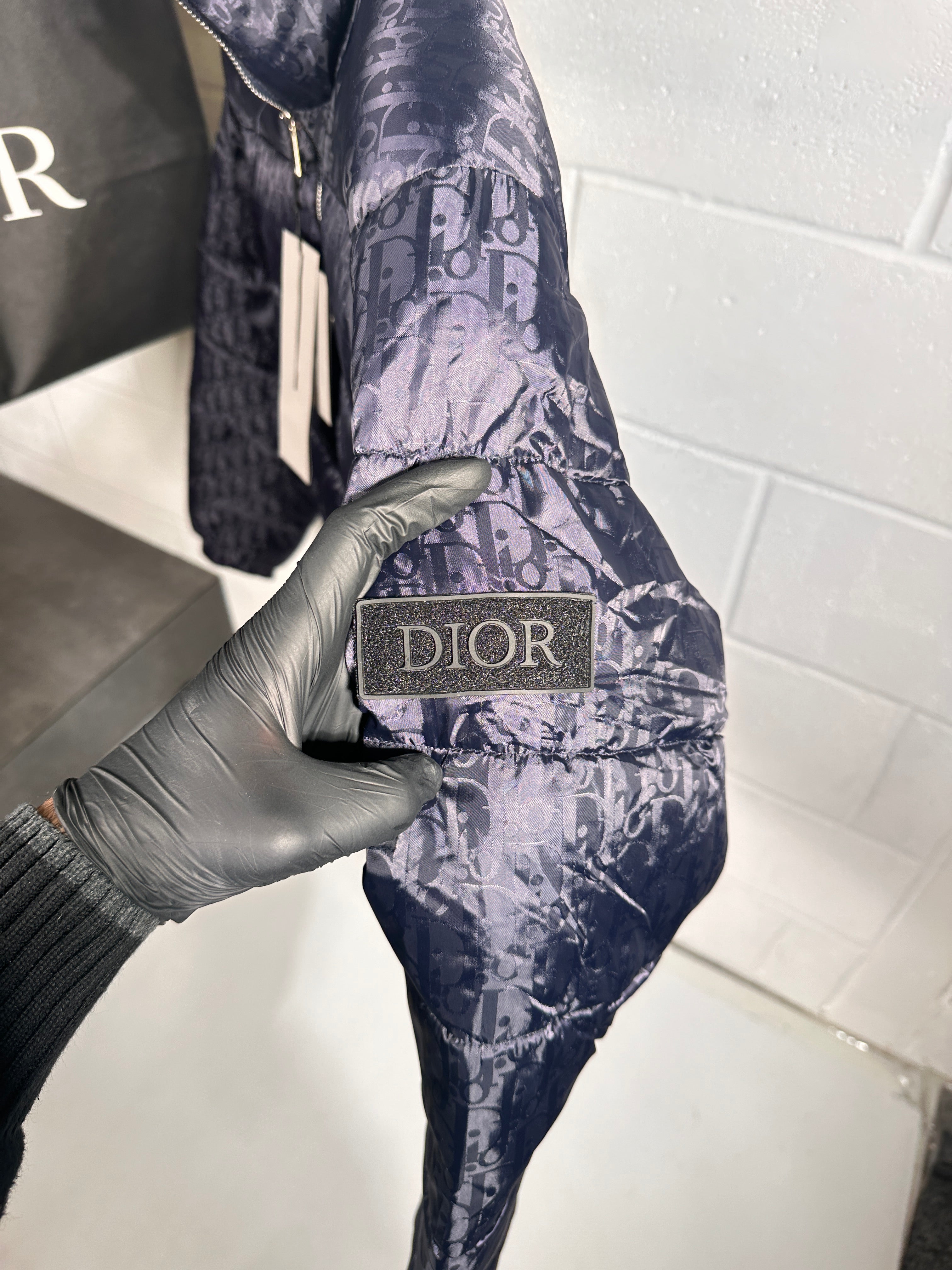 Dior oblique puffer navy