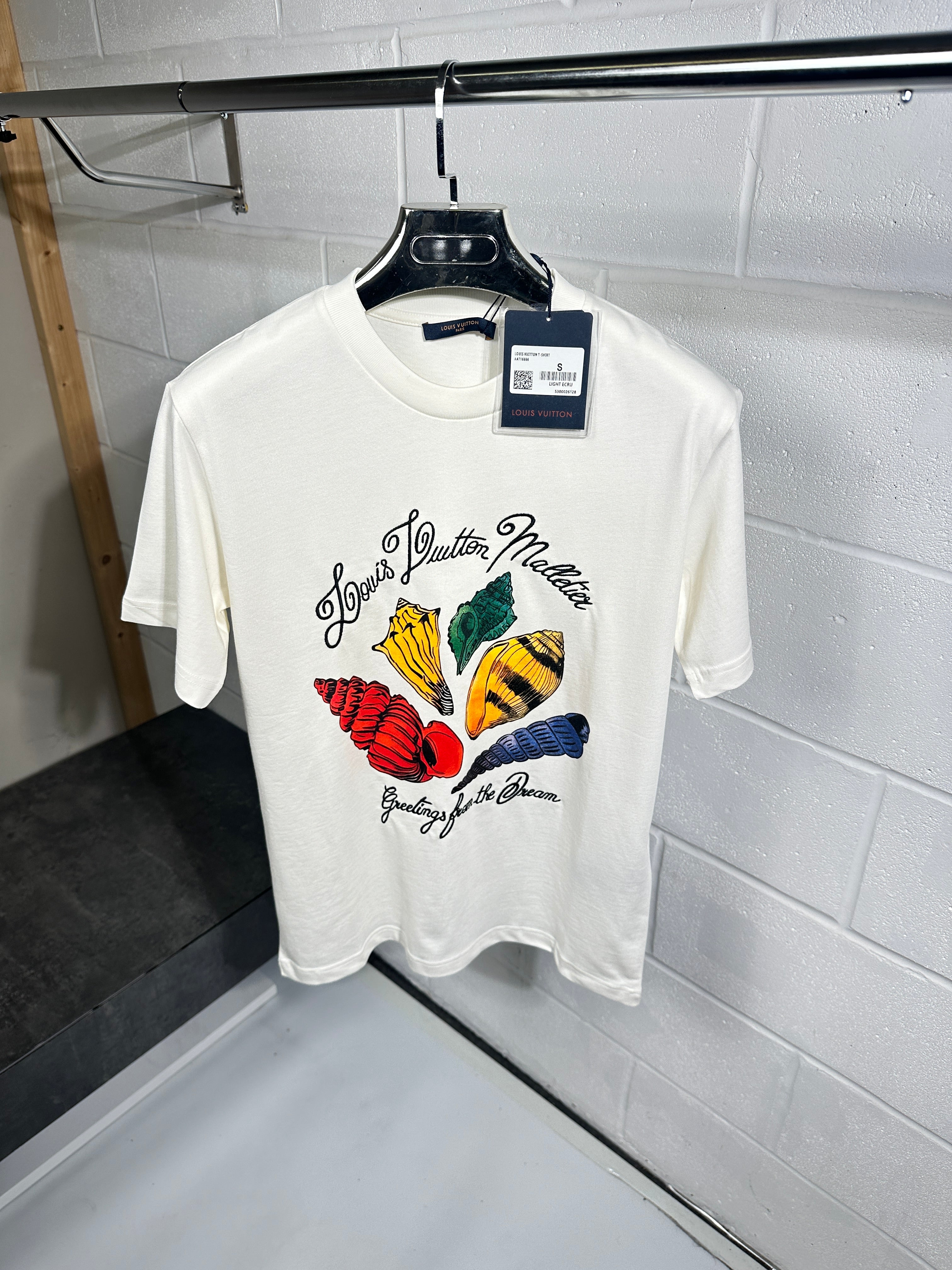 Lv tee white