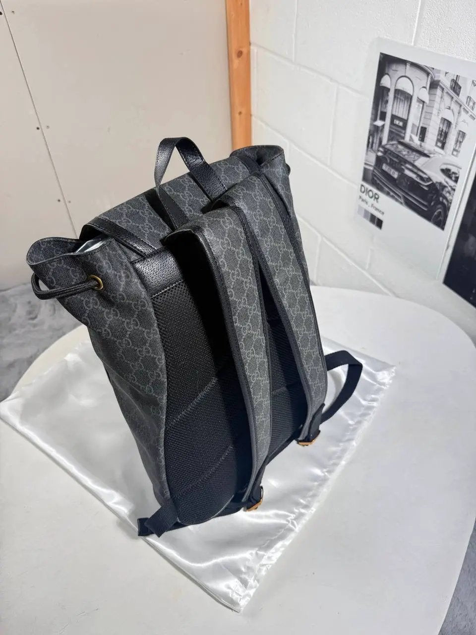 UCCI LEATHER BACKPACK