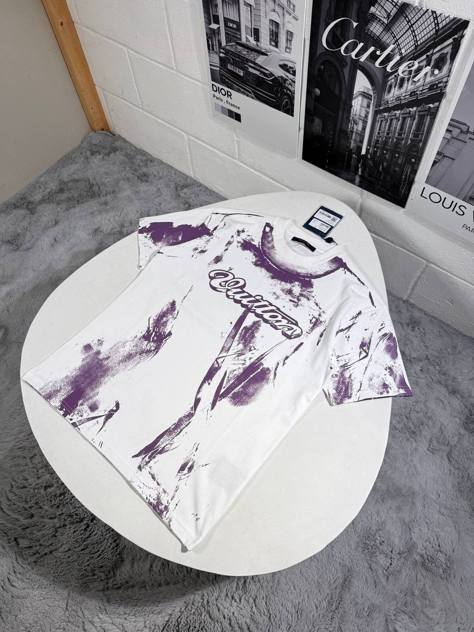 LVE OVERPRINTED TEE
