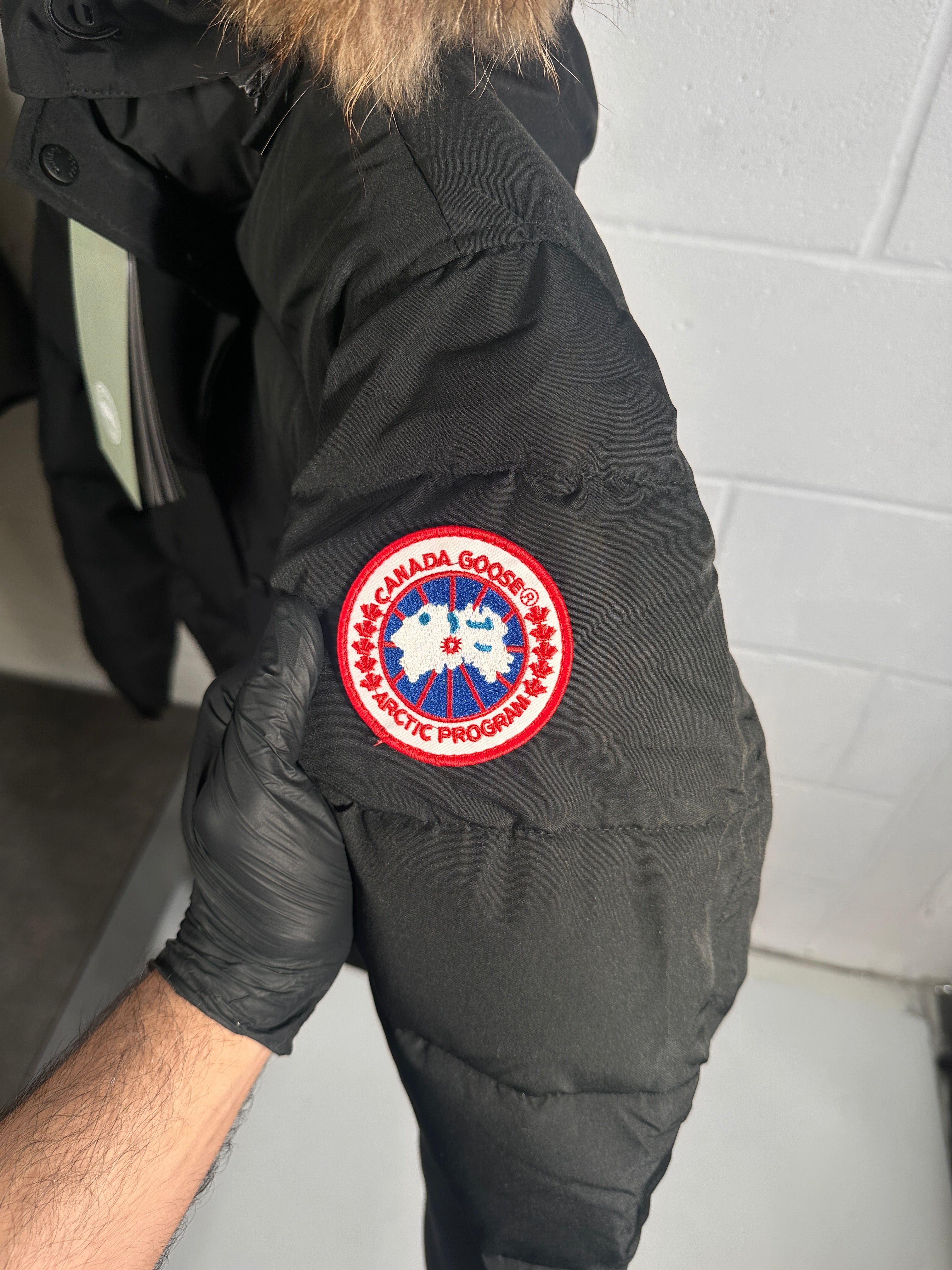 Canada goose puffer fux fur