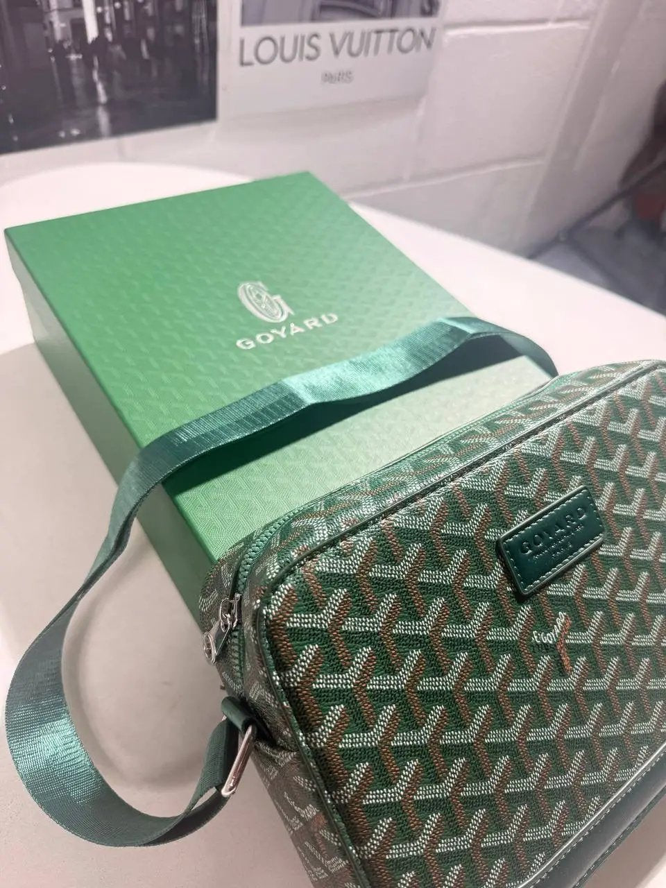 GOYRD MESSENGER BAG GREEN Stock supplier