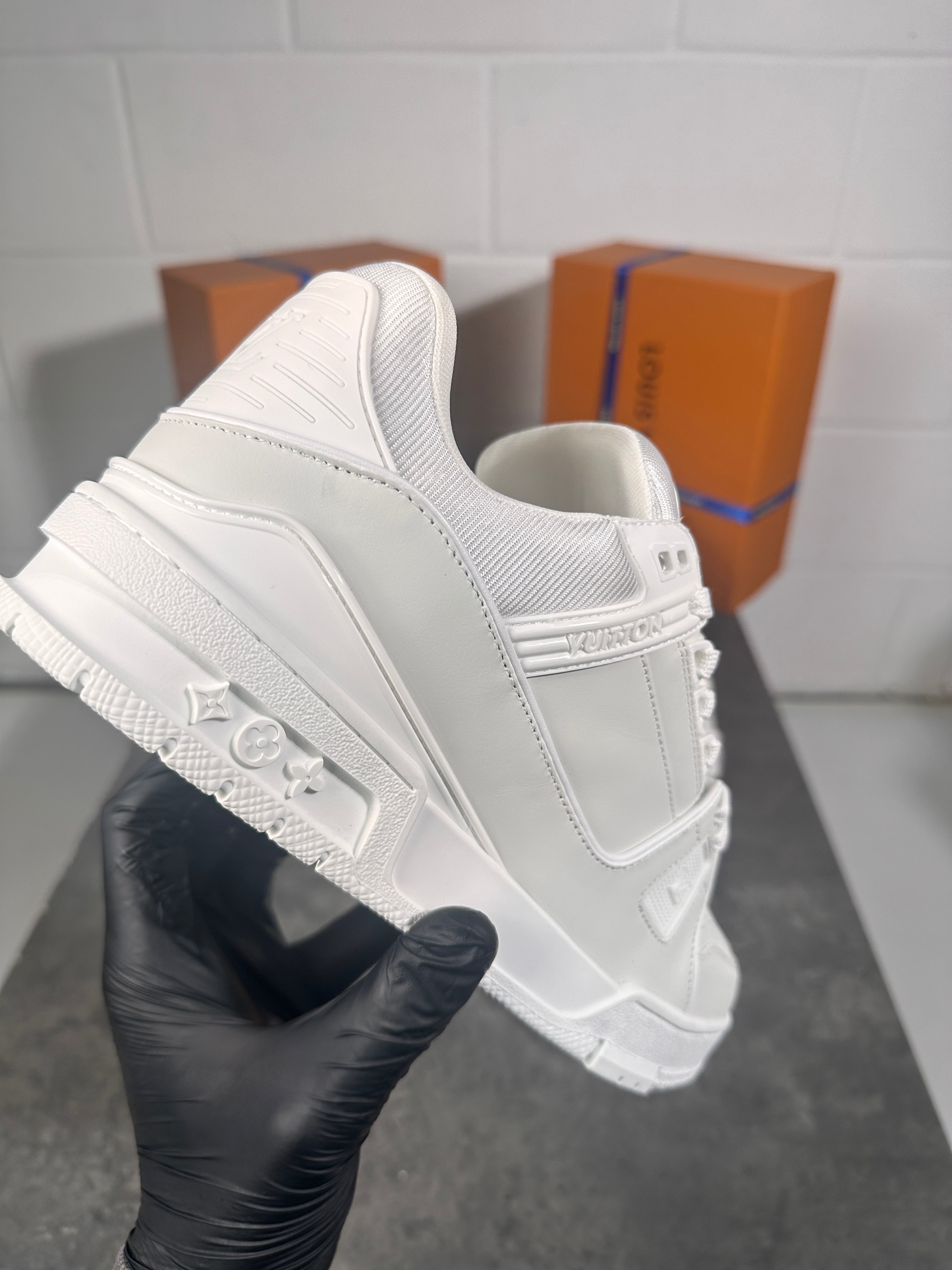 Lv full white trainers