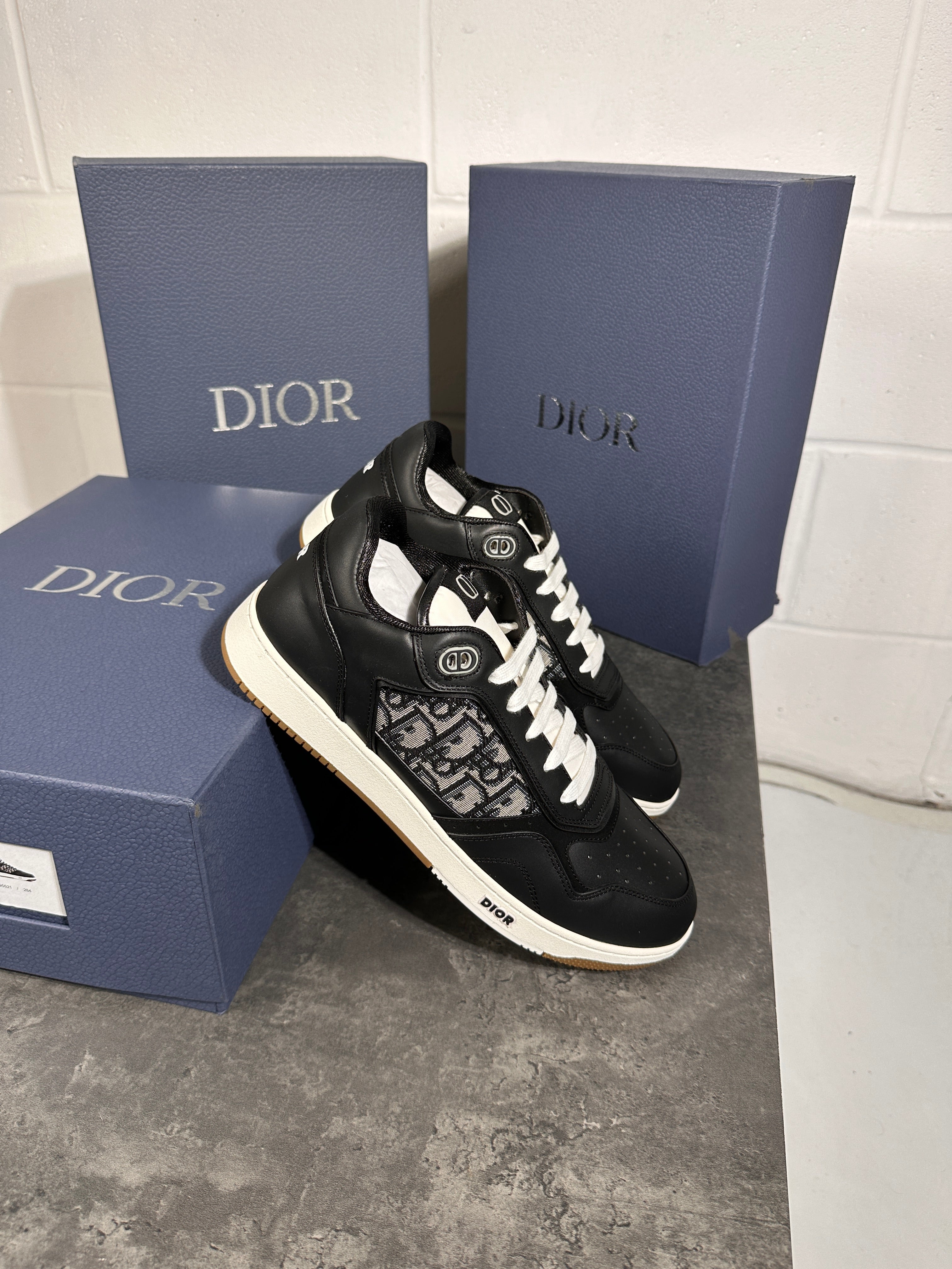 Dior b27 black