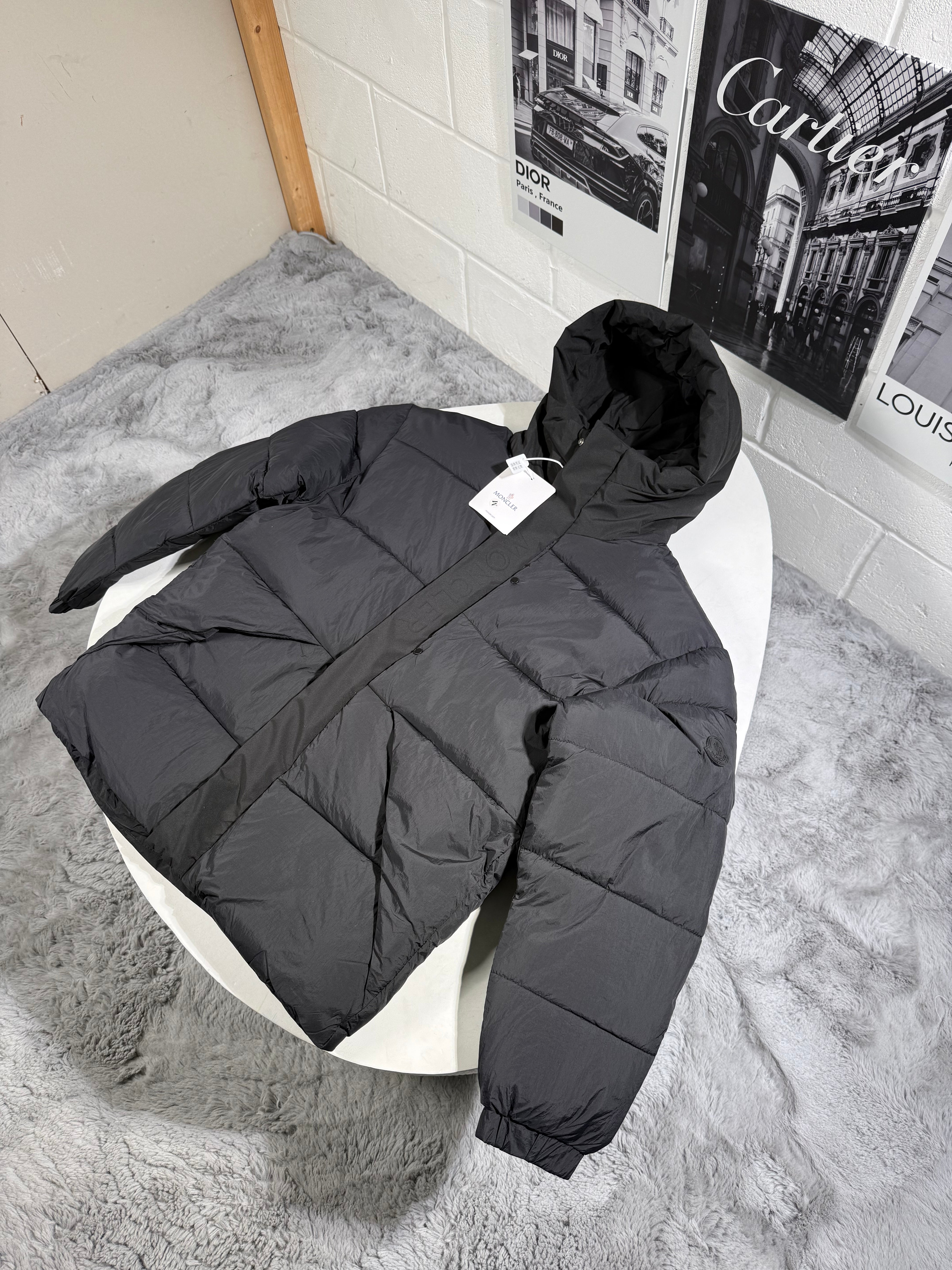 MNCLR MADEIRA PUFFER