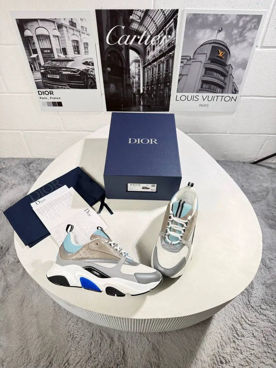 B22 BLUE & WHITE by Stock supplier