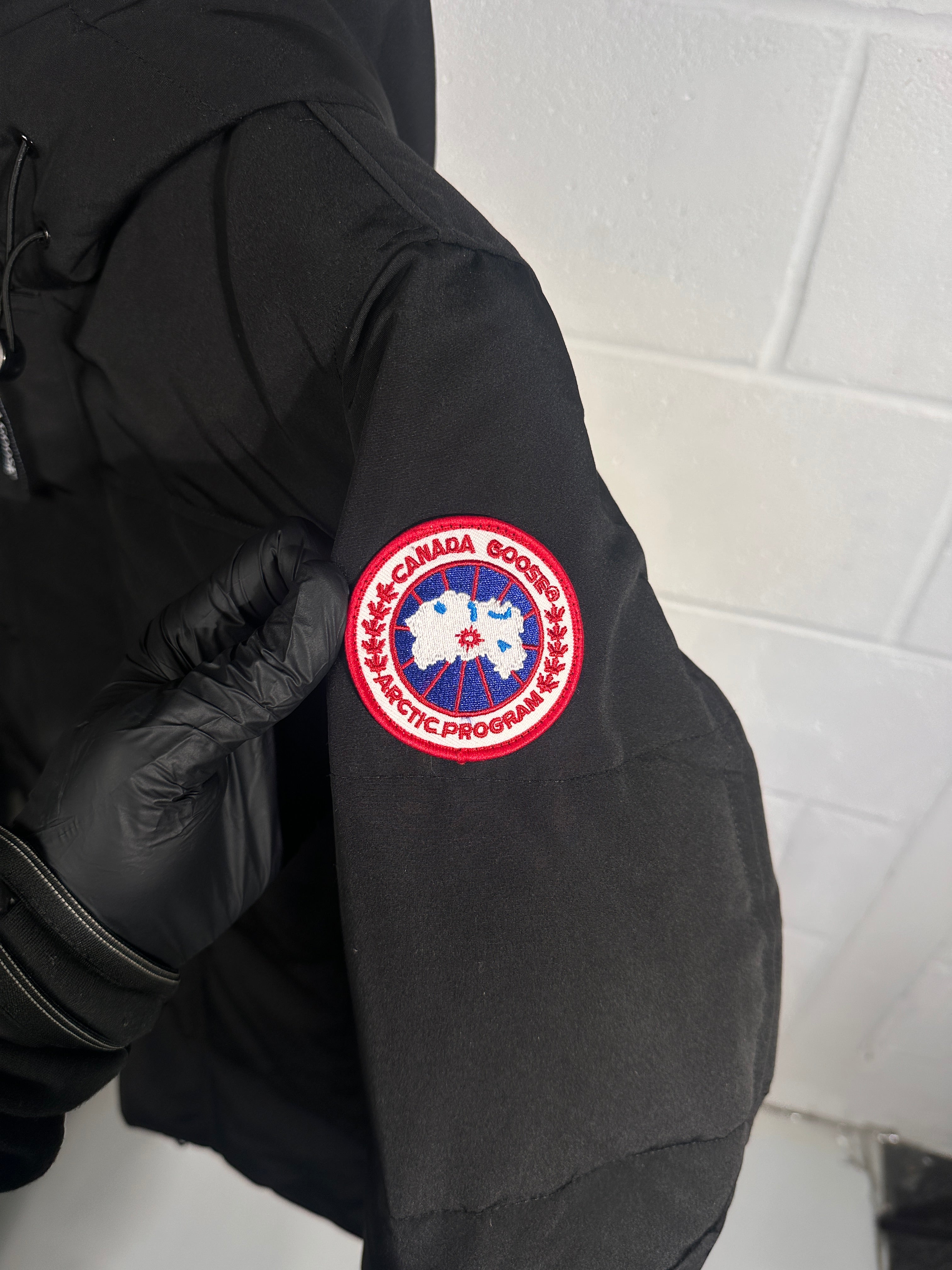 Canada goose Macmillan black