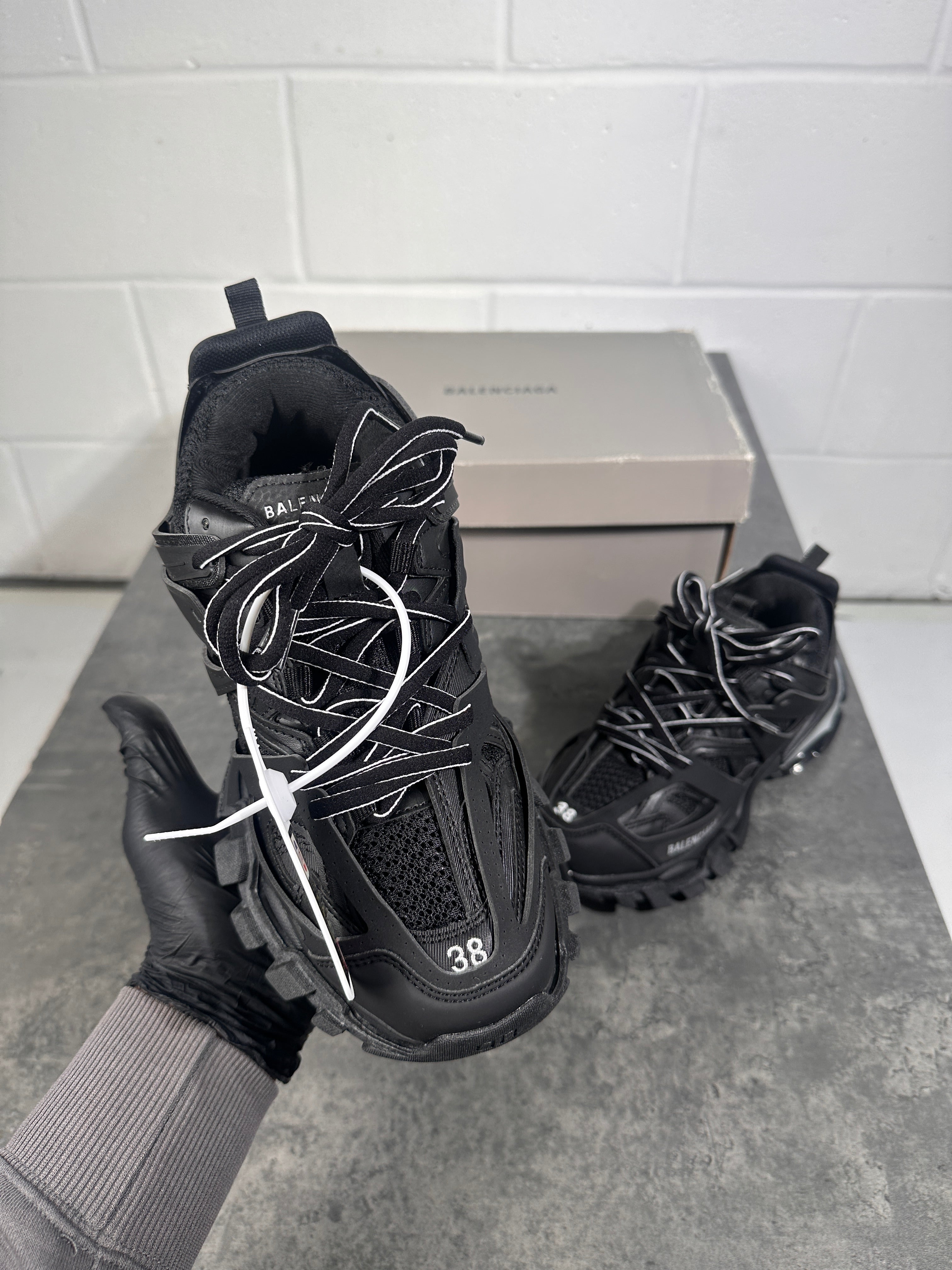 Balenciaga track black