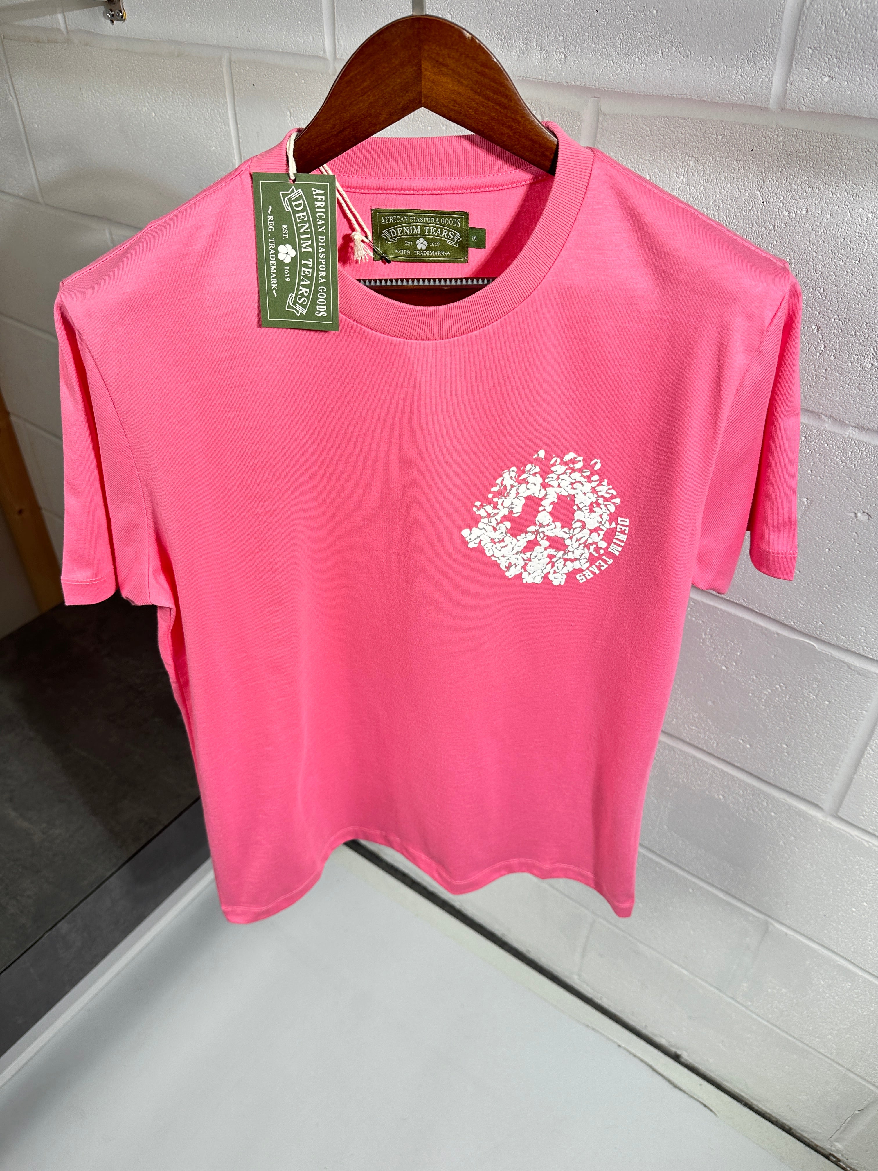 Denim tears tee pink